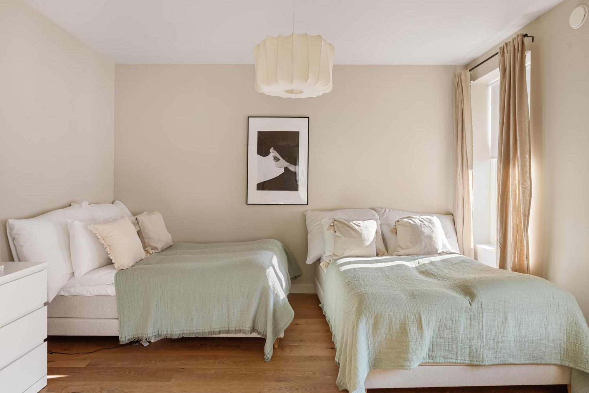 Dinbnb Apartments Gruenerlokka I 2-Bedroom With Double Queen Room & Balcony Oslo Exterior photo